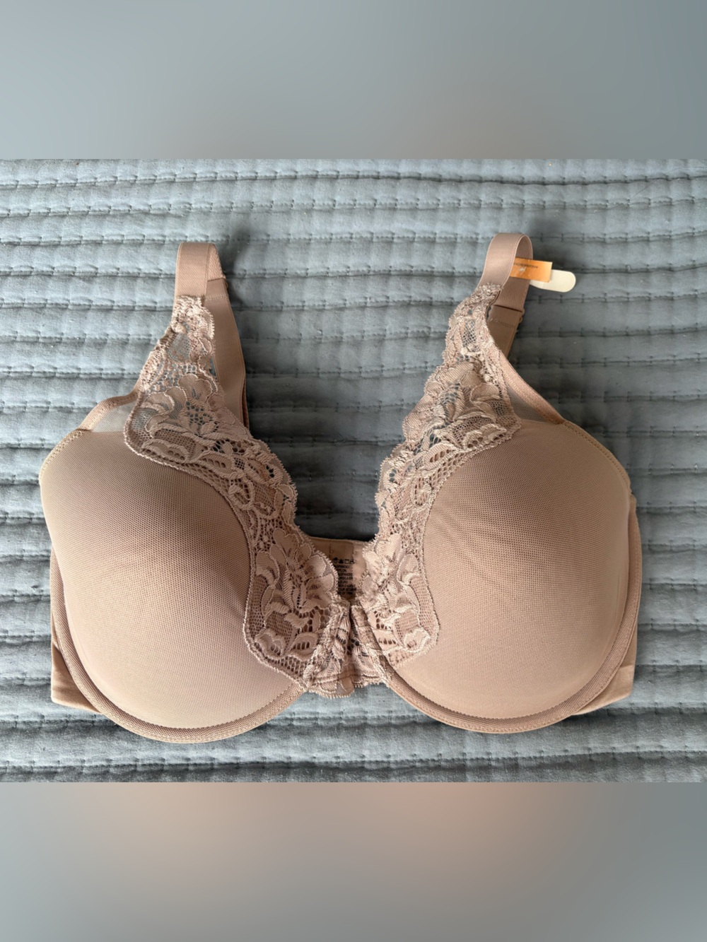 Bali Beige Lace-Trim T-Shirt Bra NWT